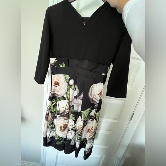 Beautiful floral evening dress, size S - Picture 4 of 4